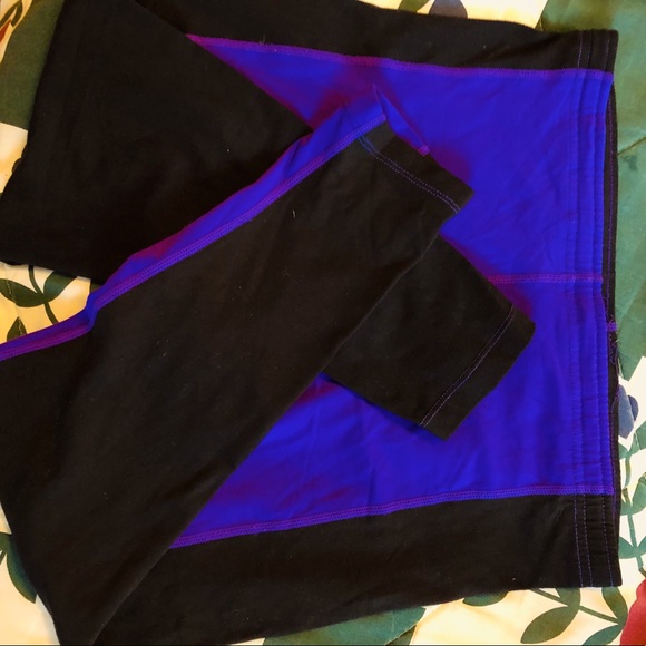 Exercise Leggings, purple & black - Picture 2 of 16